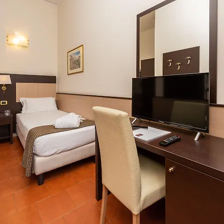 Shg Portamaggiore Hotel