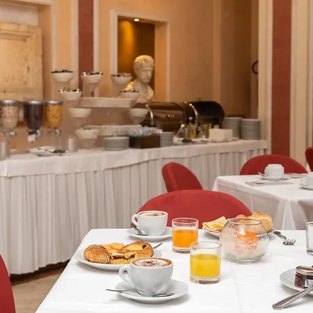 Shg Portamaggiore Hotel